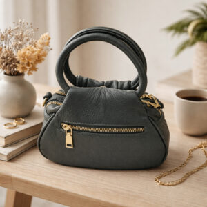 Skindaske med lang rem i gråblå